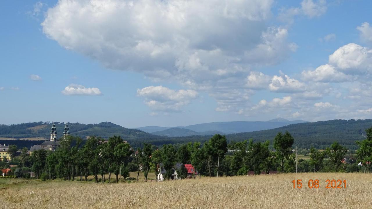 Na Szlaku Daire Krzeszow  Dış mekan fotoğraf