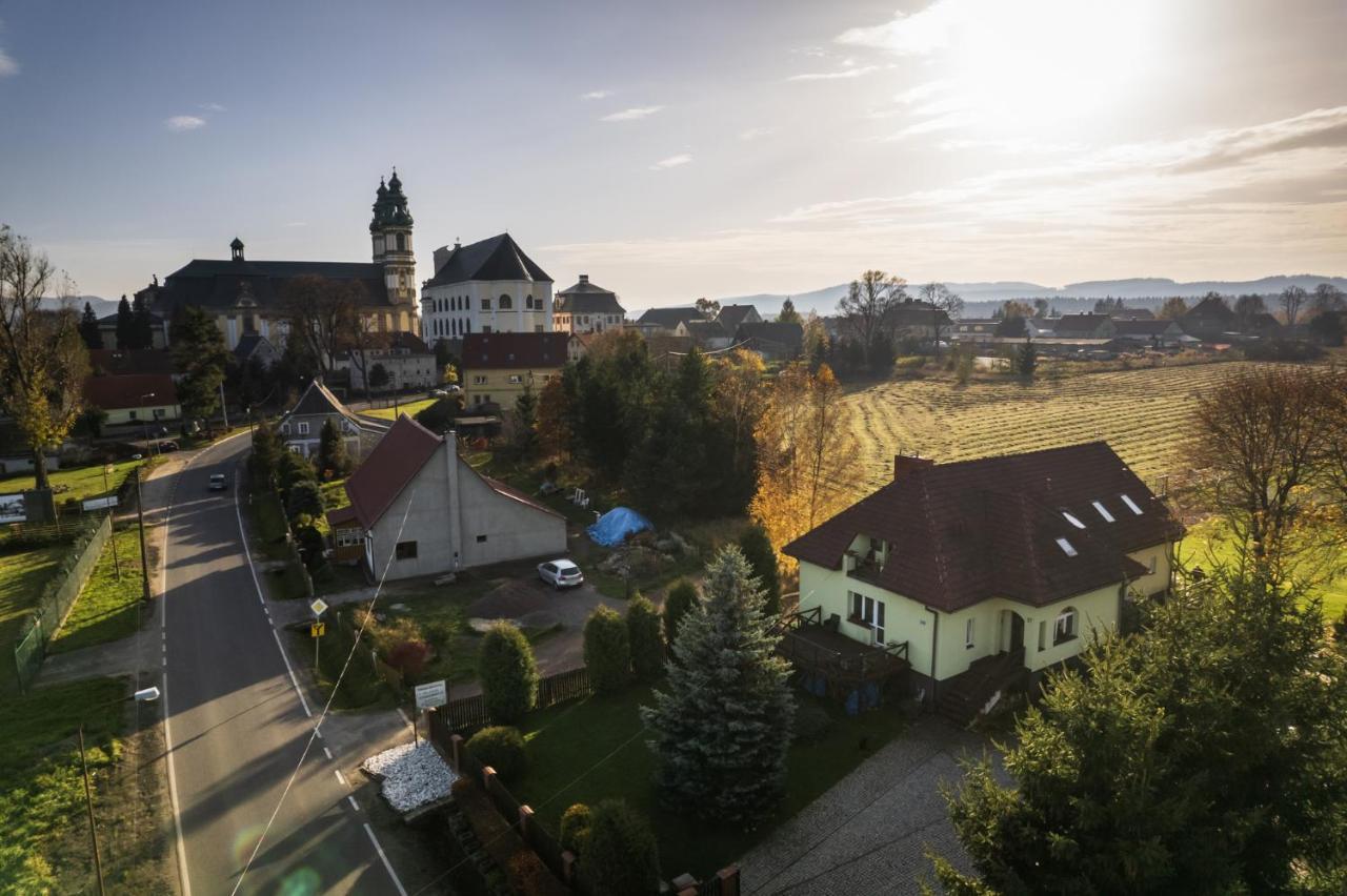 Na Szlaku Daire Krzeszow  Dış mekan fotoğraf
